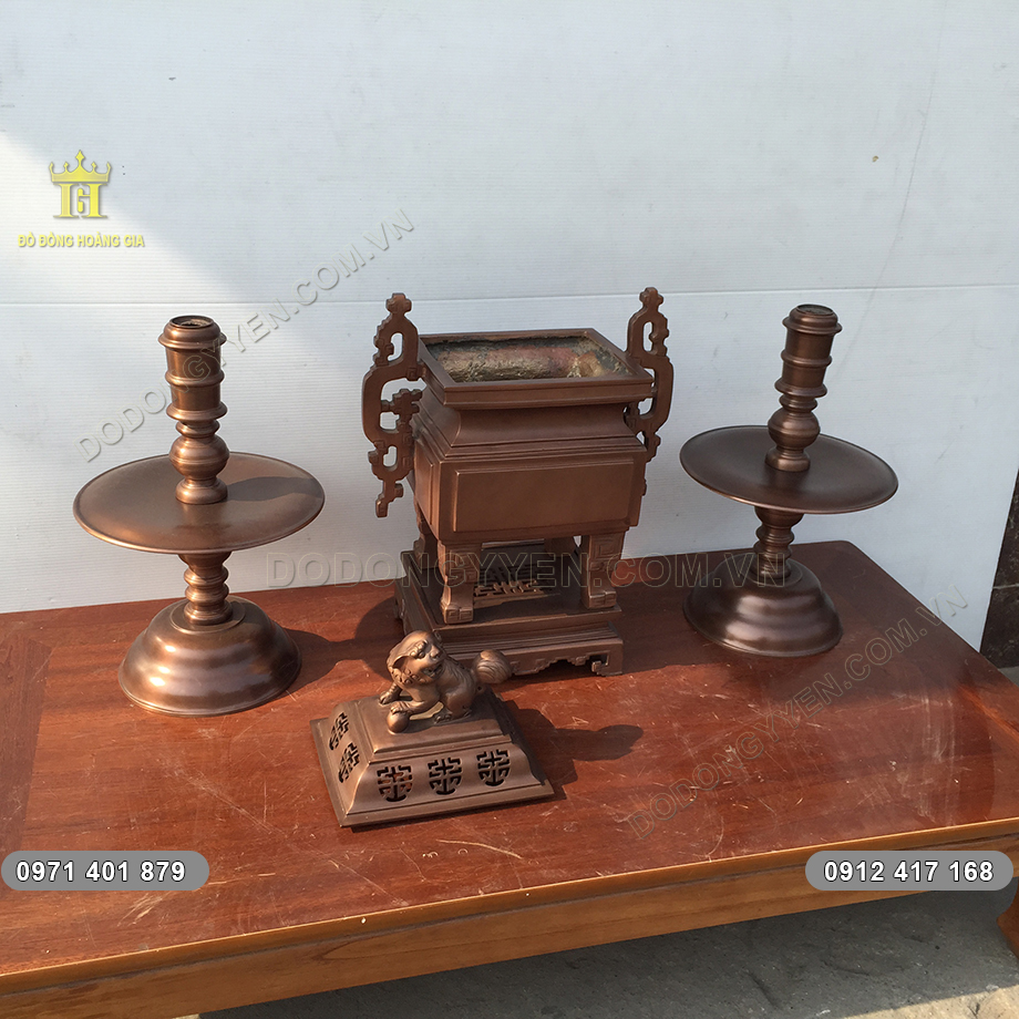 tam sự đỉnh vuông
